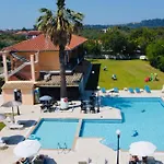 Banos Apartments And Swimming Pool