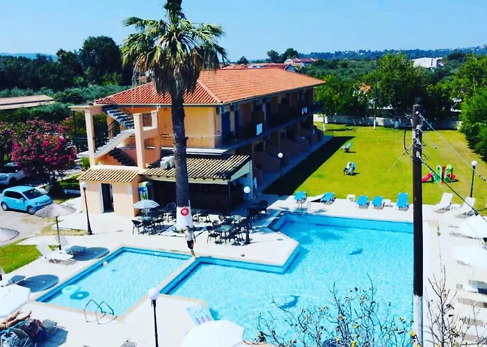 Banos Apartments And Swimming Pool