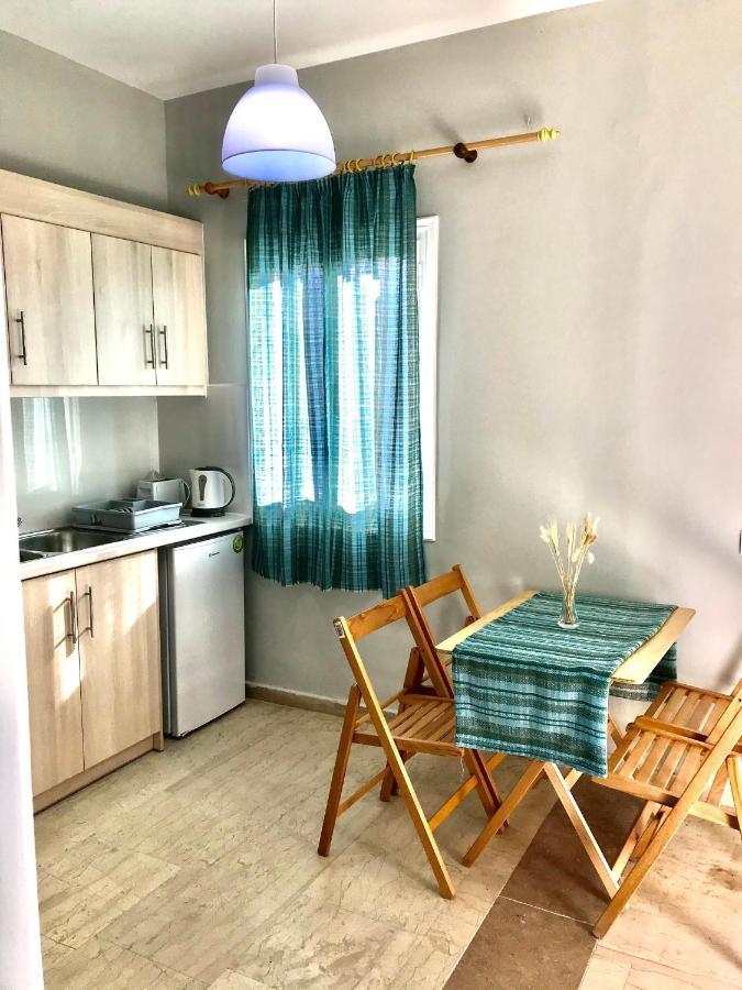 Apartment Banos And Swimming Pool