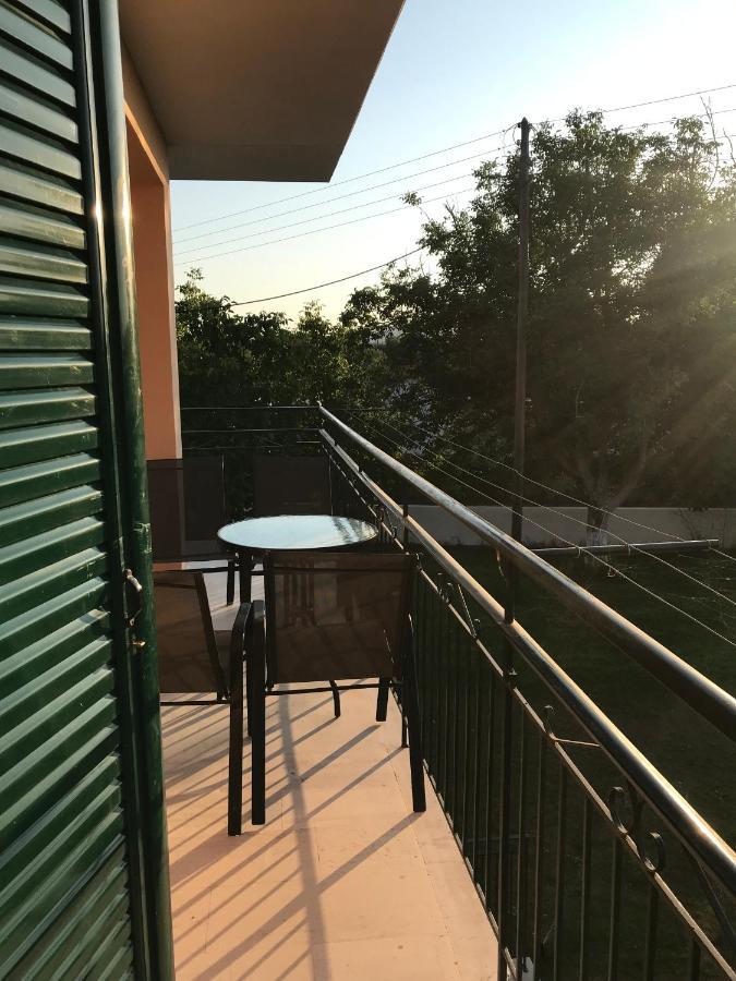 Banos And Swimming Pool *