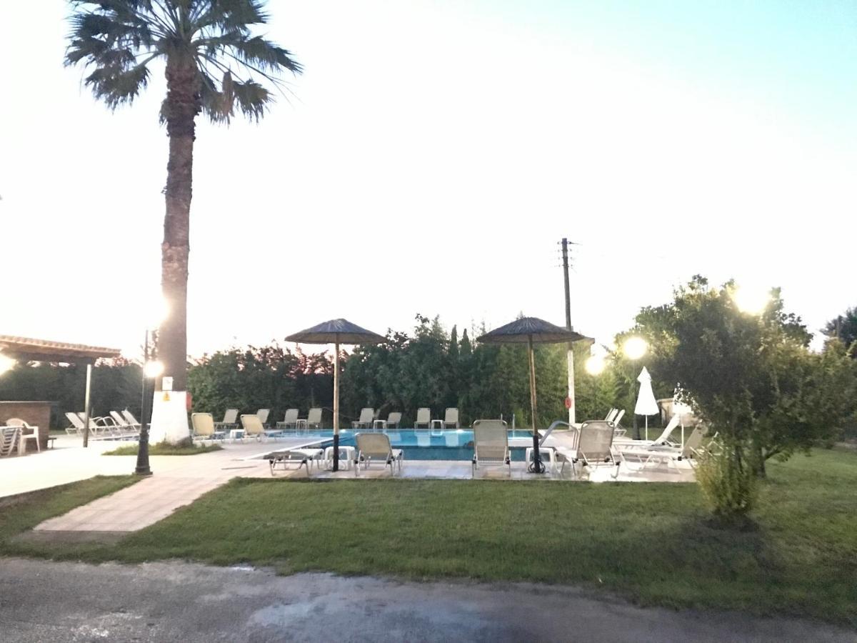 Apartment Banos And Swimming Pool