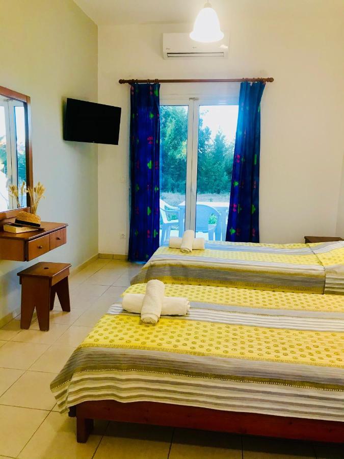 Apartament Banos And Swimming Pool
